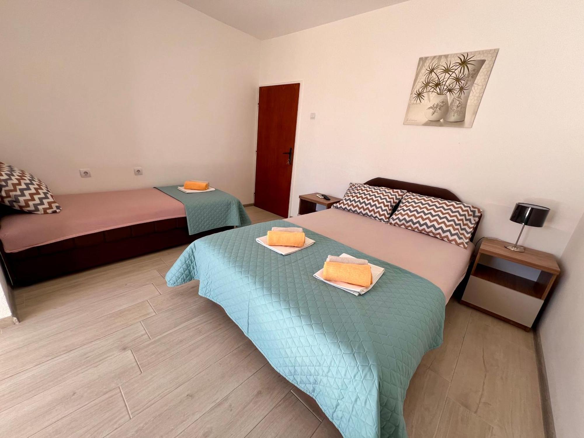 Guesthouse Civovic Бар Экстерьер фото